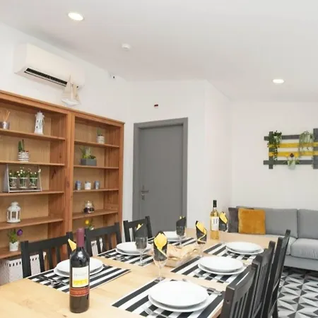 In Downtown - Serenity Penzion Albufeira