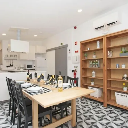 بيت ضيافة In Downtown - Serenity